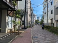 v20250601150545/fresh/building/J00100398214_9