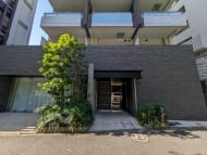 v20250601150545/fresh/building/J00100480386_12