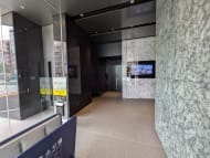 v20250601150545/fresh/building/J00100503194_17