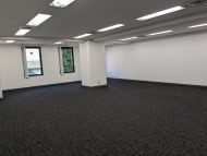 v20250603150701/fresh/building/J00100384990_11