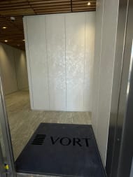 v20250603150701/fresh/building/J00100504390_11