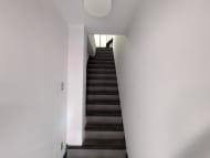 v20250605150700/fresh/building/J00100393585_4