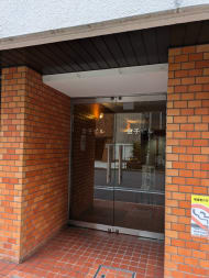 v20250609150705/fresh/building/J00100370894_3