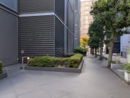 v20250609150705/fresh/building/J00100395984_12