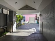 v20250611150815/fresh/building/J00100377366_11