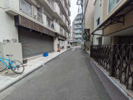 v20250611150815/fresh/building/J00100378188_15