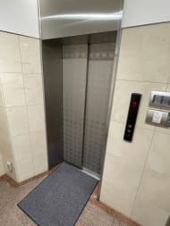v20250611150815/fresh/building/J00100382057_4