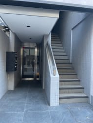 v20250611150815/fresh/building/J00100383178_11