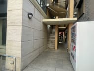v20250611150815/fresh/building/J00100390985_6