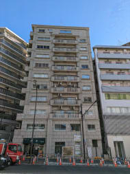 v20250611150815/fresh/building/J00100438975_6