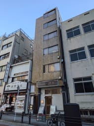 v20250612150701/fresh/building/J00100359789_11
