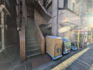 v20250612150701/fresh/building/J00100467800_9