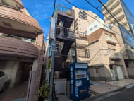 v20250615150554/fresh/building/J00100377736_5