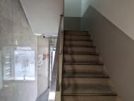 v20250618150706/fresh/building/J00100379088_11