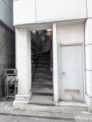 v20250620151407/fresh/building/J00100374833_15