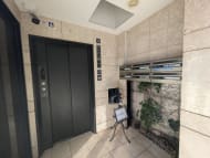 v20250625150905/fresh/building/J00100360293_5