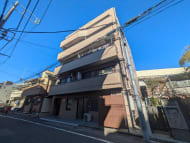 v20250705150602/fresh/building/J00100608220_6