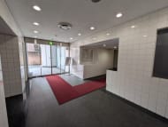 v20250710150654/fresh/building/J00100430057_8