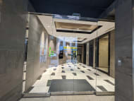 v20250712150549/fresh/building/J00100385077_16