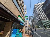 v20250729010429/fresh/building/J00100396720_7
