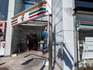 v20250827150704/fresh/building/J00100374076_25