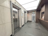 v20250827150704/fresh/building/J00100375447_15