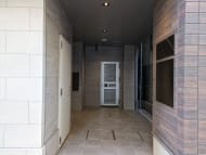 v20250827150704/fresh/building/J00100507542_3