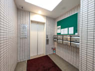 v20250829150804/fresh/building/J00100389298_15