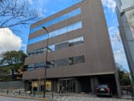 v20250903150709/fresh/building/J00100357045_6