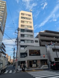 v20250903150709/fresh/building/J00100357047_5