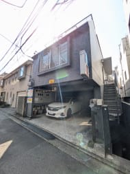 v20250903150709/fresh/building/J00100384718_9