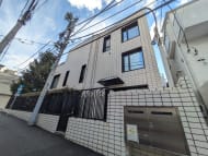 v20250903150709/fresh/building/J00100477722_6