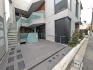 v20250903150709/fresh/building/J00100510194_3