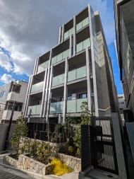 v20250903150709/fresh/building/J00100609894_8