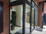 v20250904150706/fresh/building/J00100376361_3