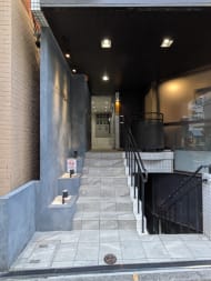 v20250904150706/fresh/building/J00100389953_3