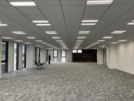 v20250904150706/fresh/building/J00100503270_43