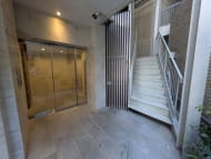 v20250905150805/fresh/building/J00100389894_3