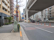 v20250905150805/fresh/building/J00100421680_2