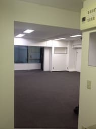 v20250908150804/fresh/building/J00100378404_14