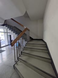 v20250909150707/fresh/building/J00100379293_14
