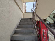 v20250911150707/fresh/building/J00100405029_4