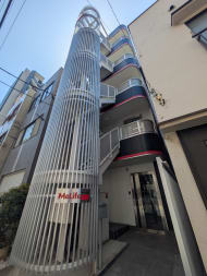 v20250912150807/fresh/building/J00100425657_9