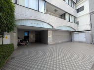 v20250913150703/fresh/building/J00100358573_9