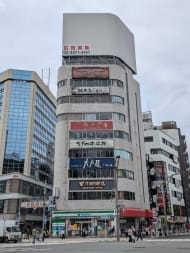 v20250913150703/fresh/building/J00100358949_1