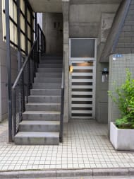 v20250913150703/fresh/building/J00100359821_3