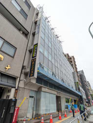v20250913150703/fresh/building/J00100367023_13