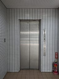 v20250913150703/fresh/building/J00100379327_12