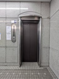 v20250913150703/fresh/building/J00100379373_4