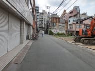 v20250913150703/fresh/building/J00100380077_2